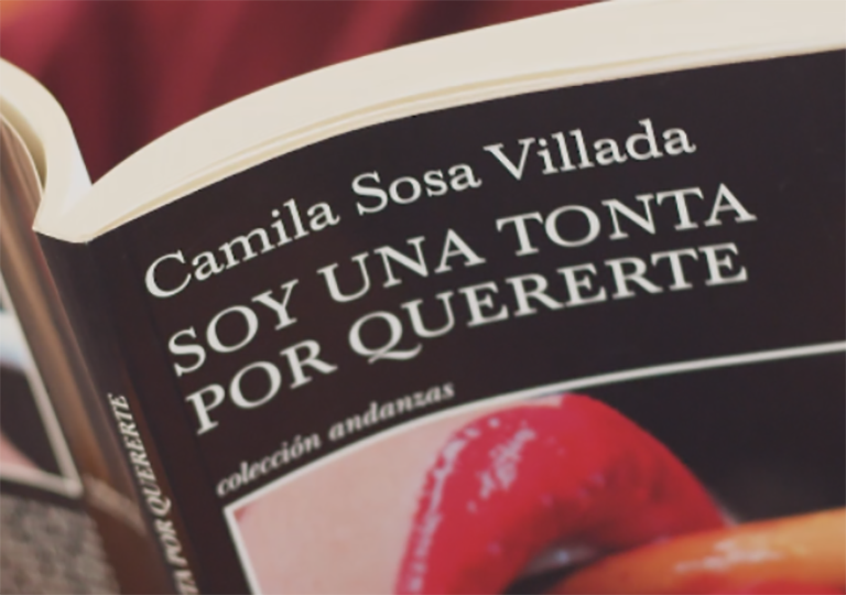 «Soy una tonta por quererte»