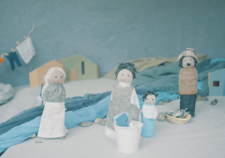 Cuento con títeres: “La otra orilla”