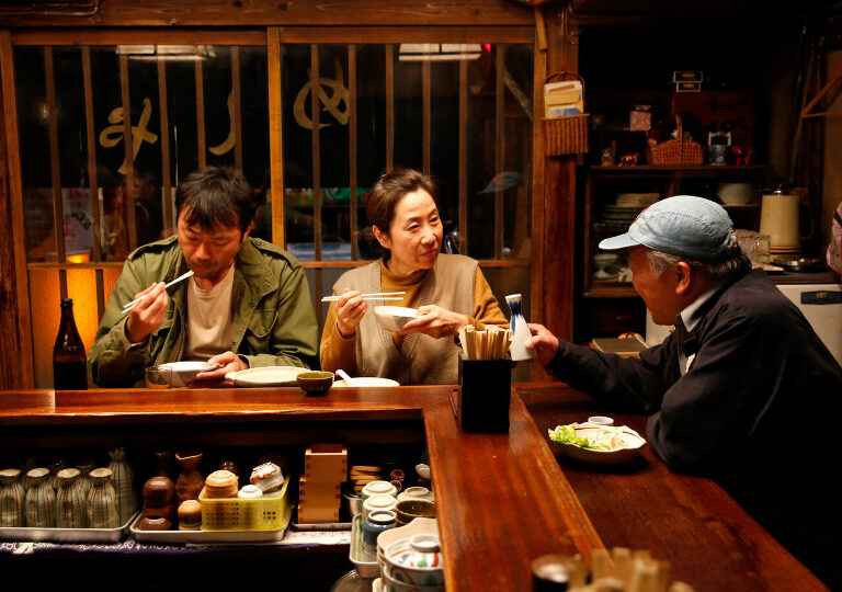 «La cantina de medianoche», un imperdible de Netflix